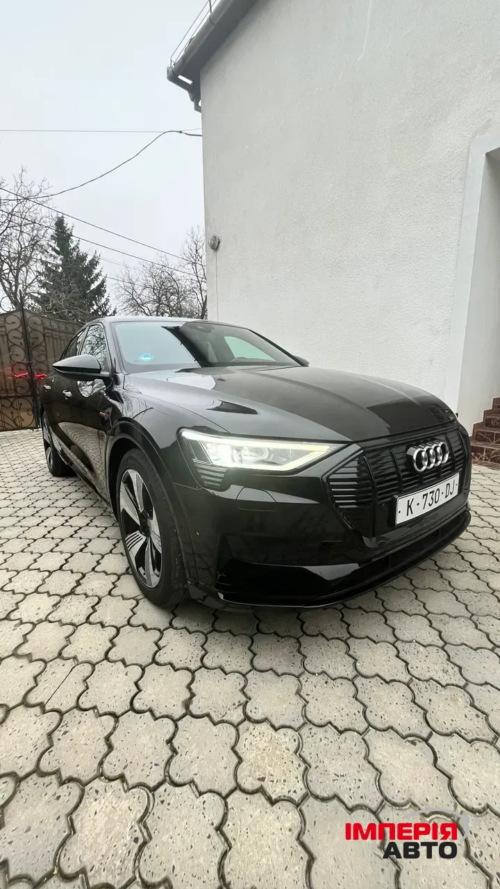 Audi e-tron Sportback - фото 5