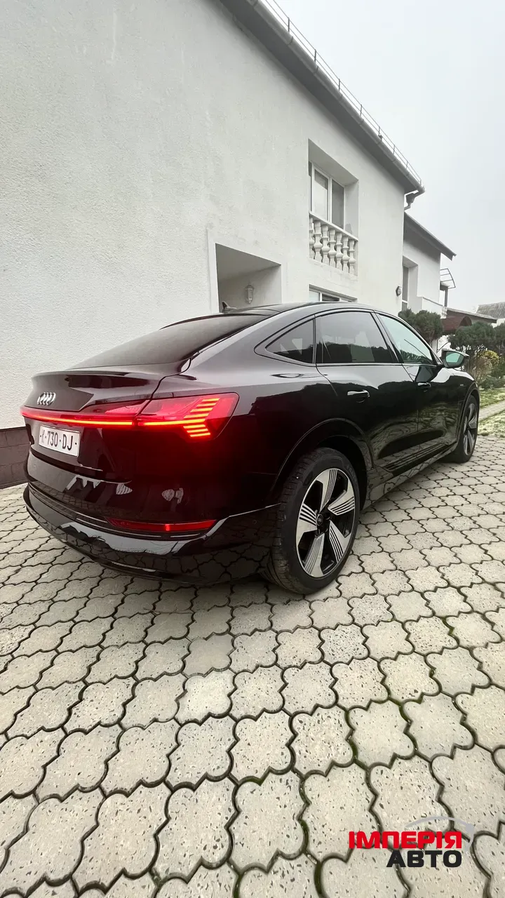Audi e-tron Sportback - фото 4