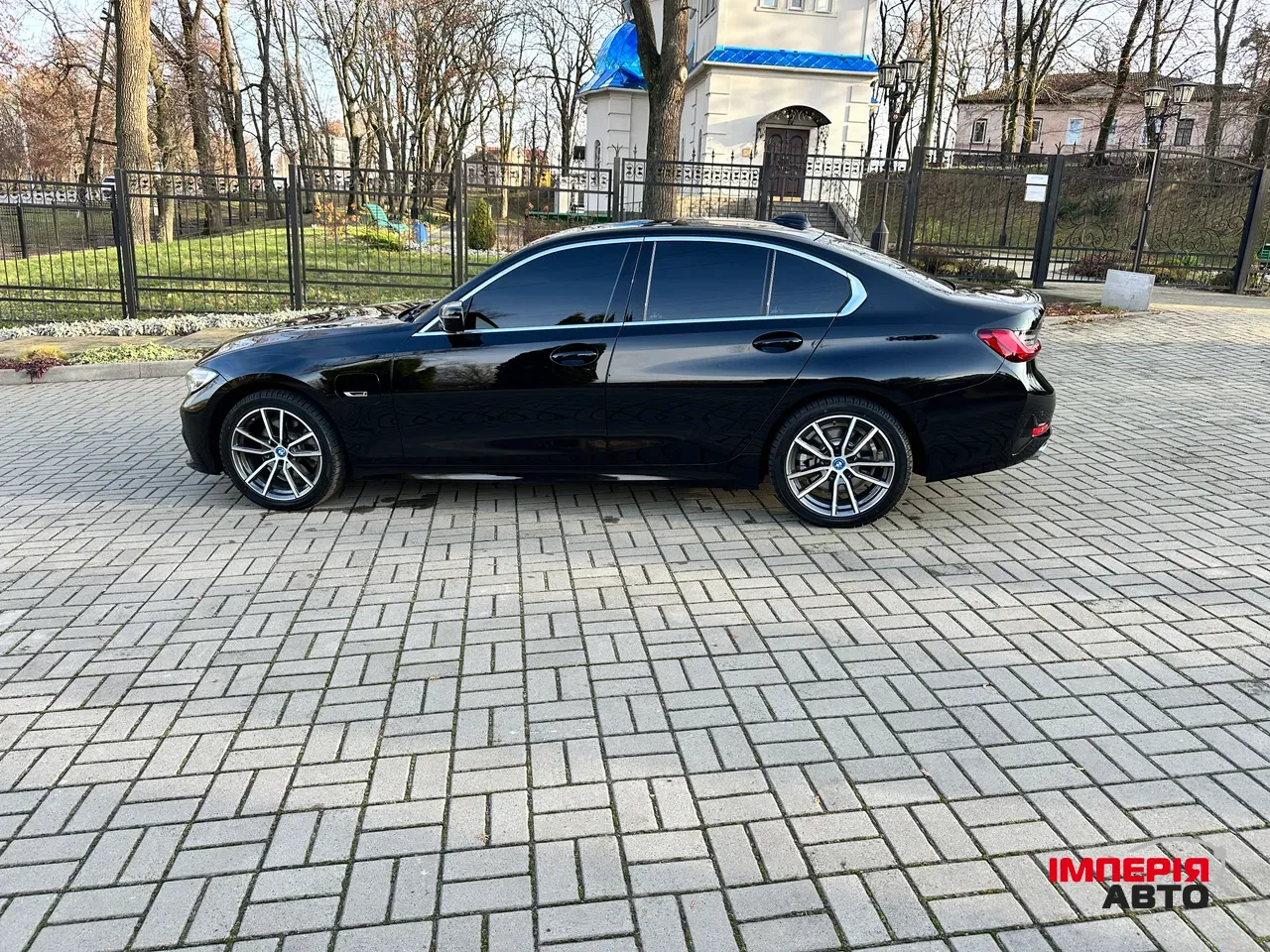 BMW 3 серії - фото 11