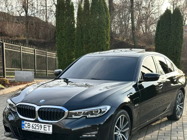 BMW 3 серії - фото 1