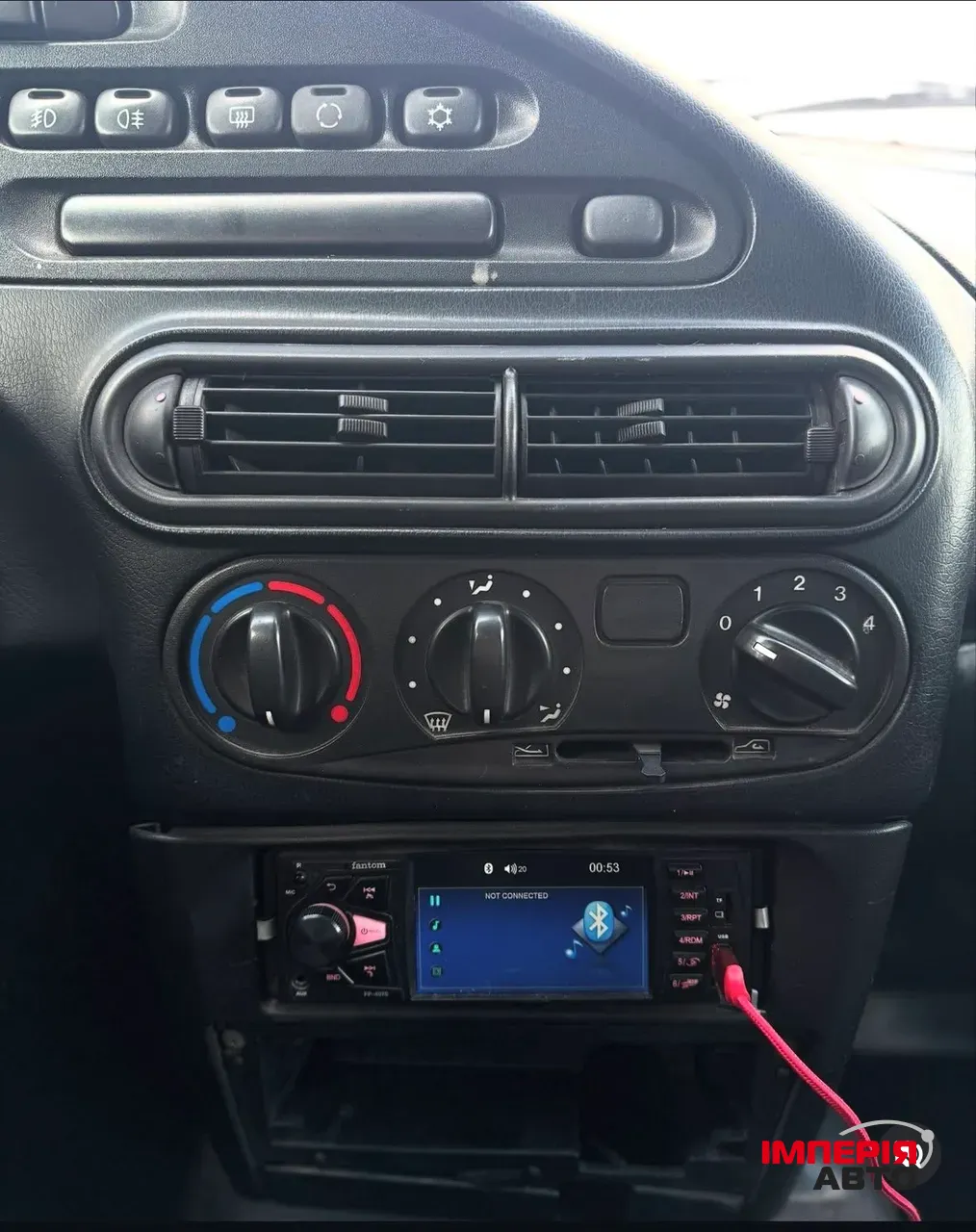 Chevrolet Niva - фото 10