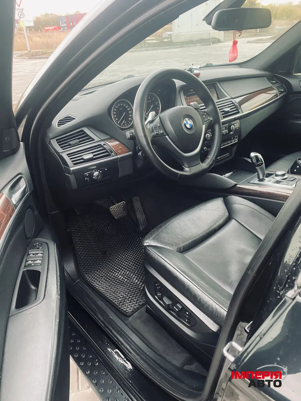 BMW X6 - фото 10