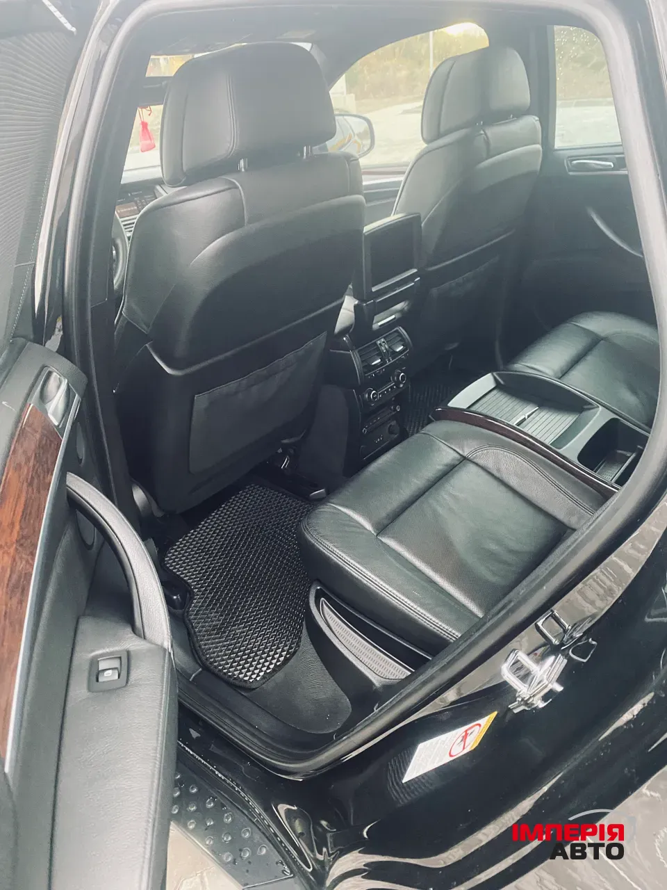 BMW X6 - фото 11