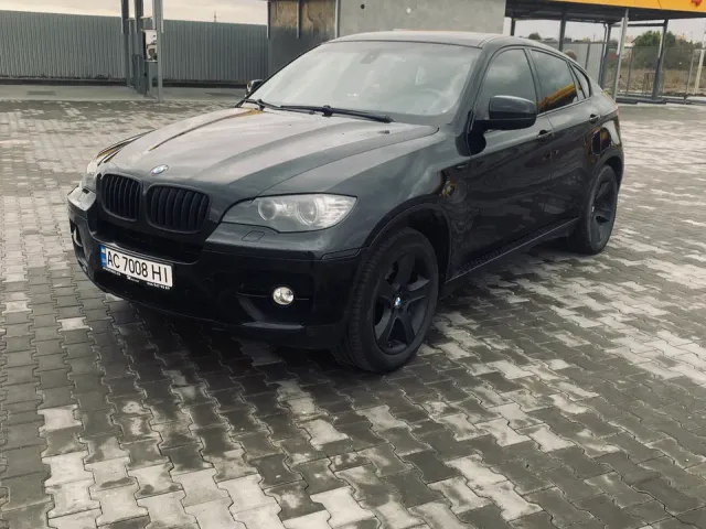 BMW X6 - фото 1