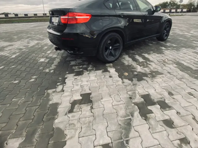 BMW X6 - фото 4