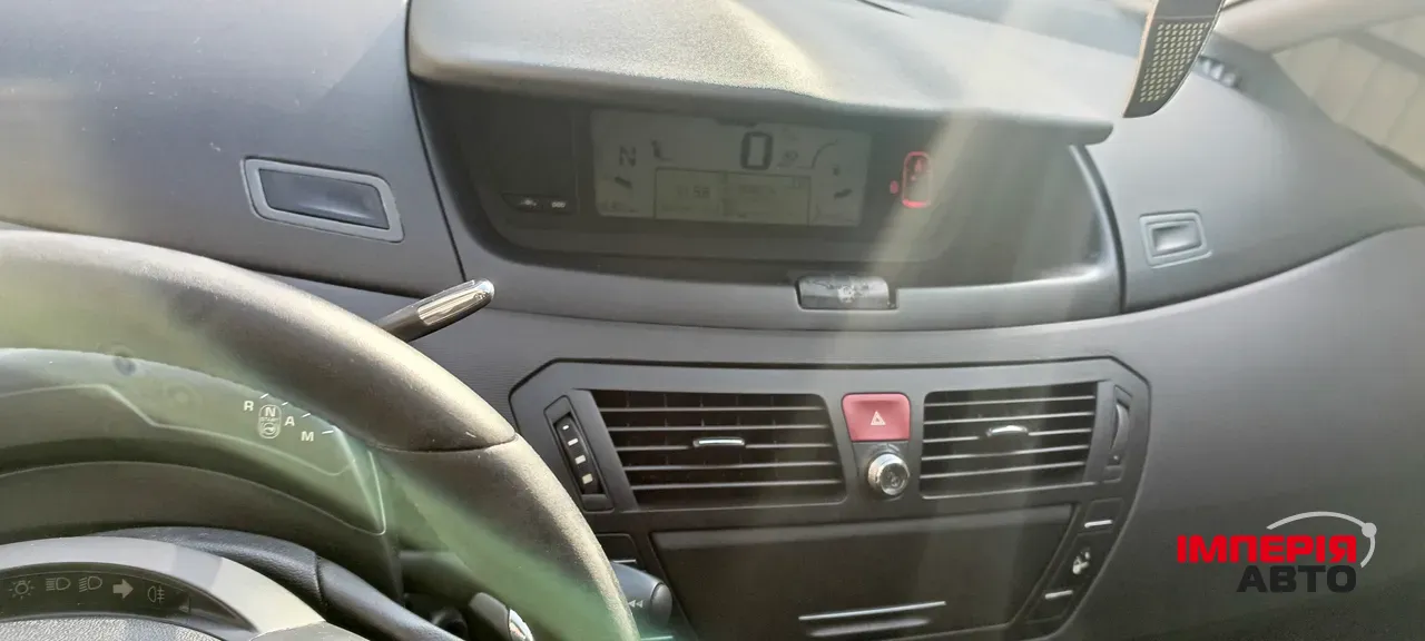 Citroen C4 Picasso - фото 3
