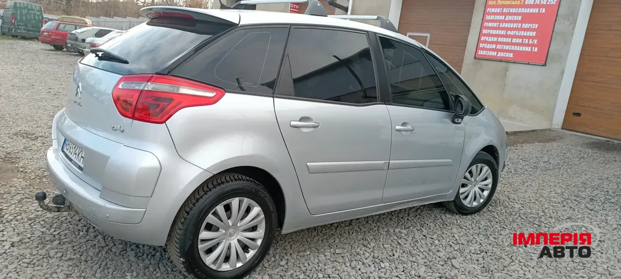 Citroen C4 Picasso - фото 2