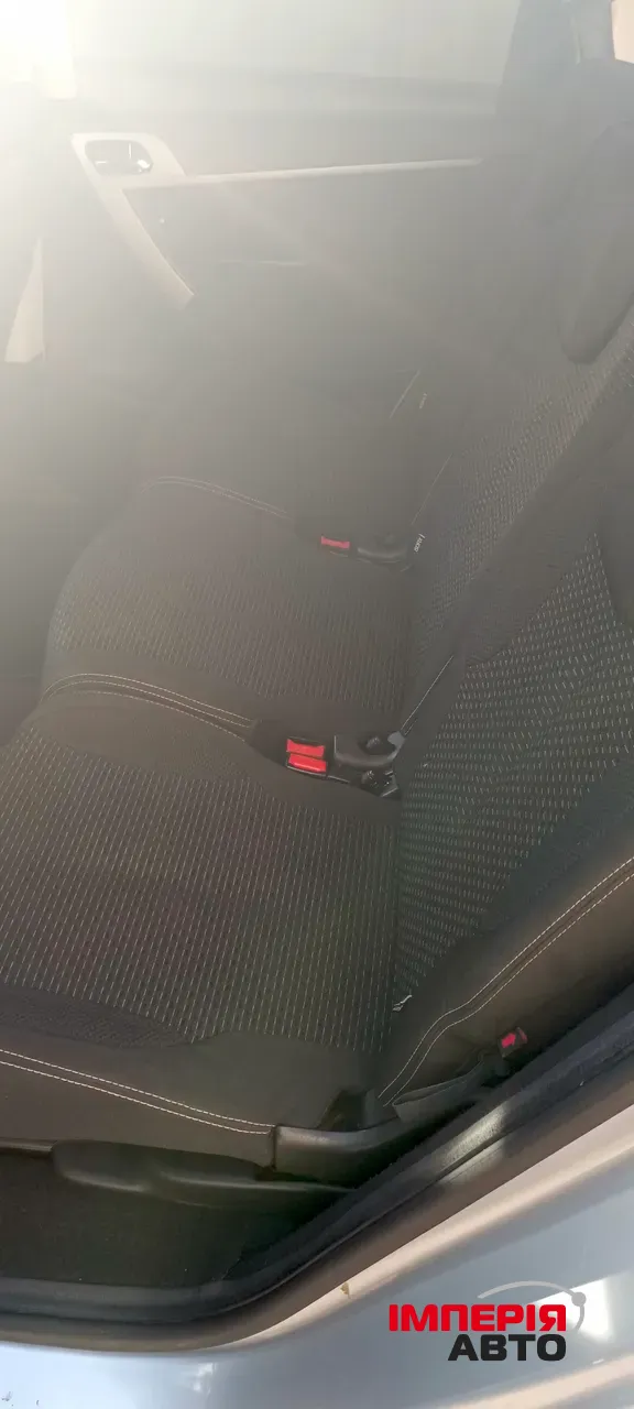 Citroen C4 Picasso - фото 12