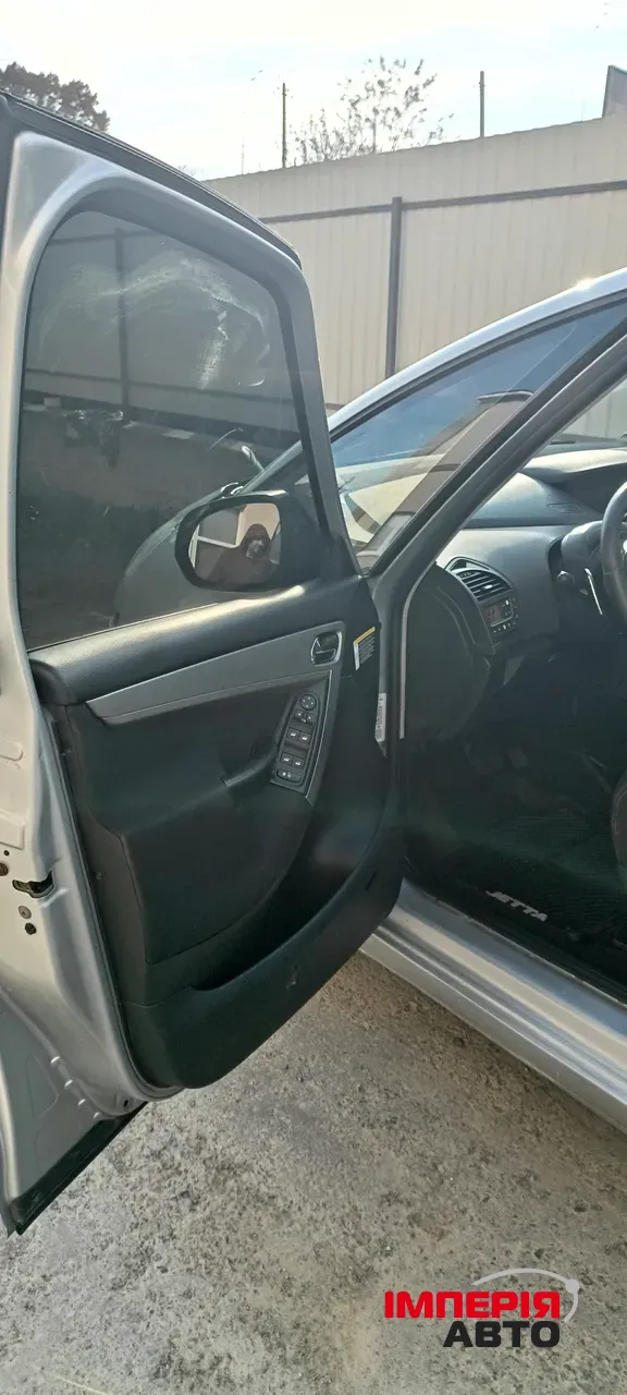 Citroen C4 Picasso - фото 9