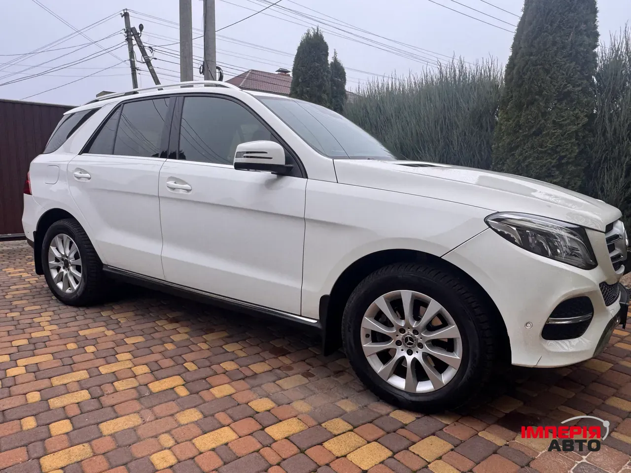 Mercedes-Benz GLE - фото 3