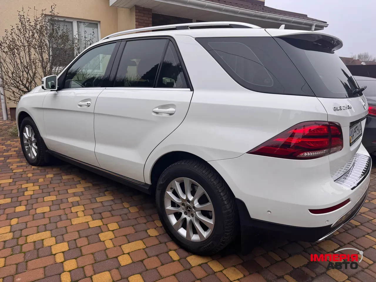 Mercedes-Benz GLE - фото 5