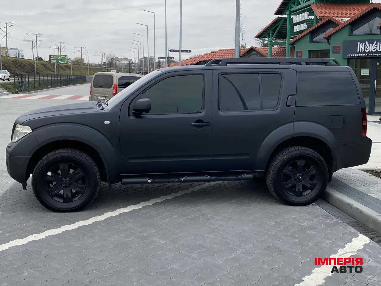 Nissan Pathfinder - фото 4