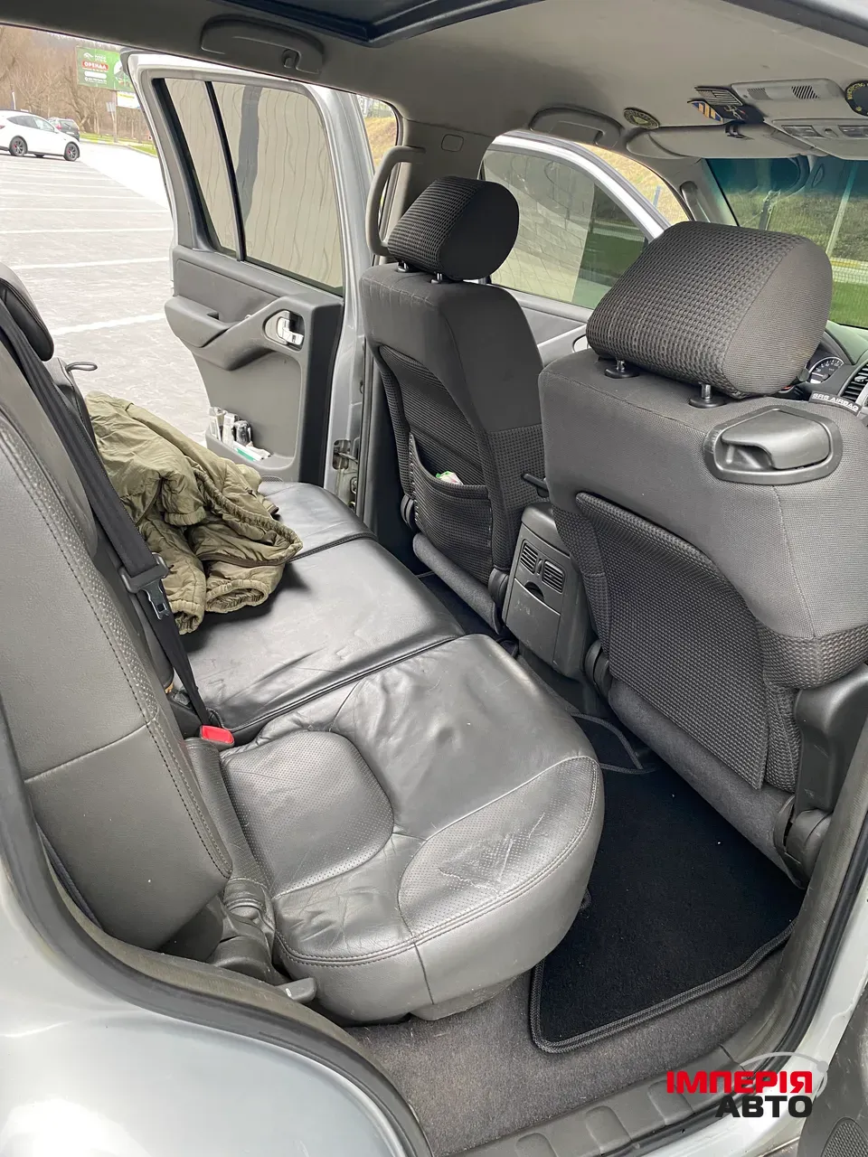 Nissan Pathfinder - фото 10