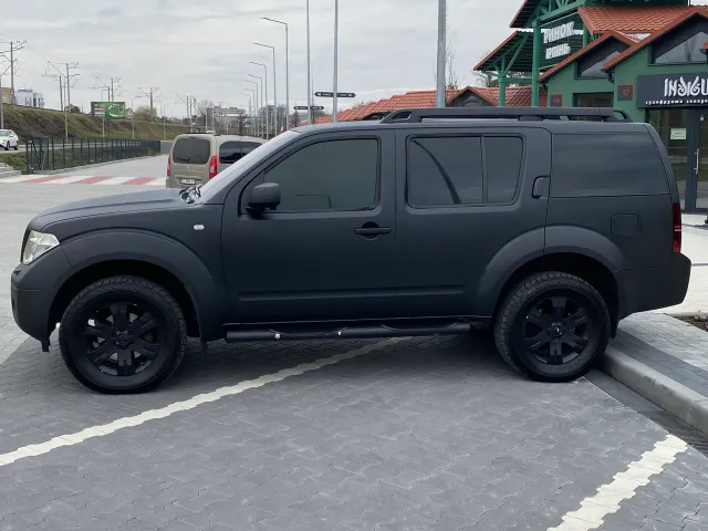 Nissan Pathfinder - фото 4