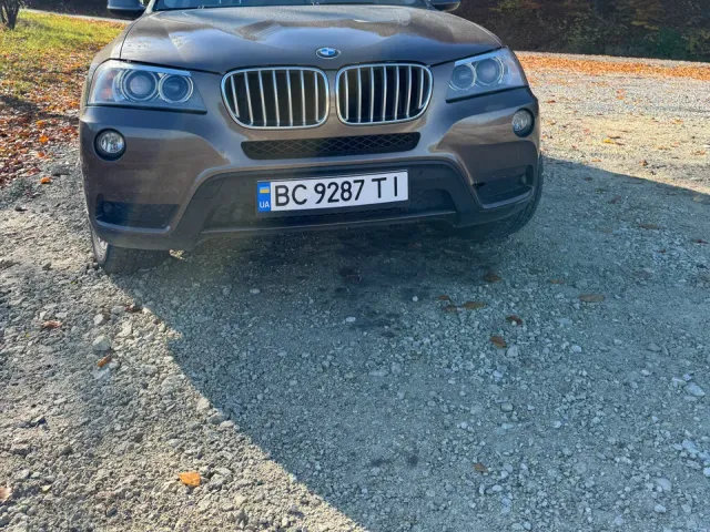 BMW X3 - фото 1