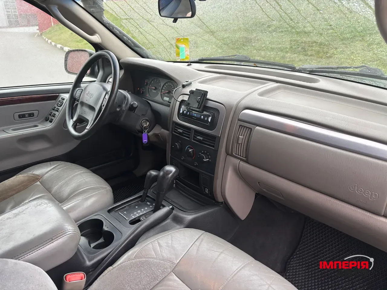 Jeep Grand Cherokee - фото 7