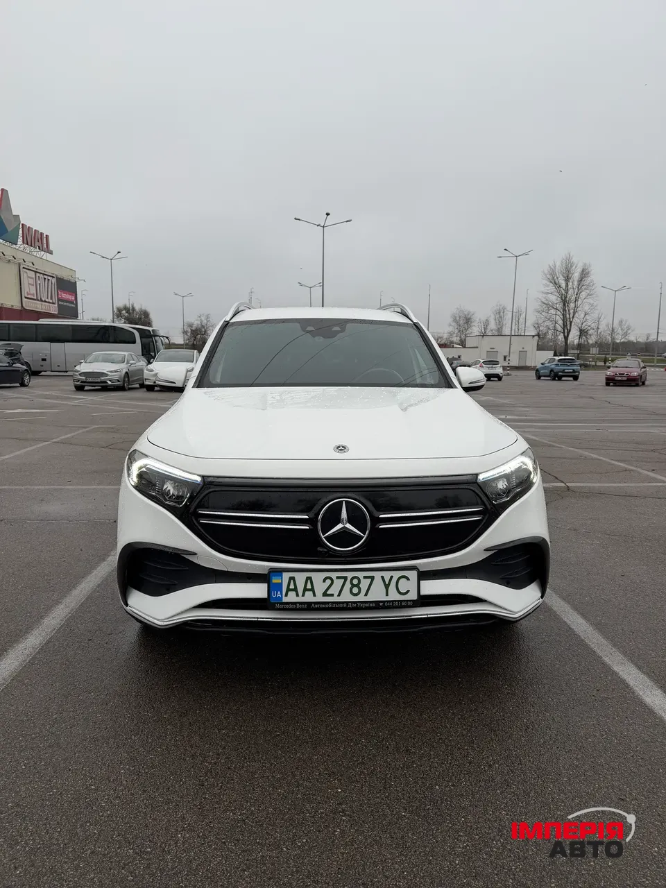 Mercedes-Benz EQB - фото 1