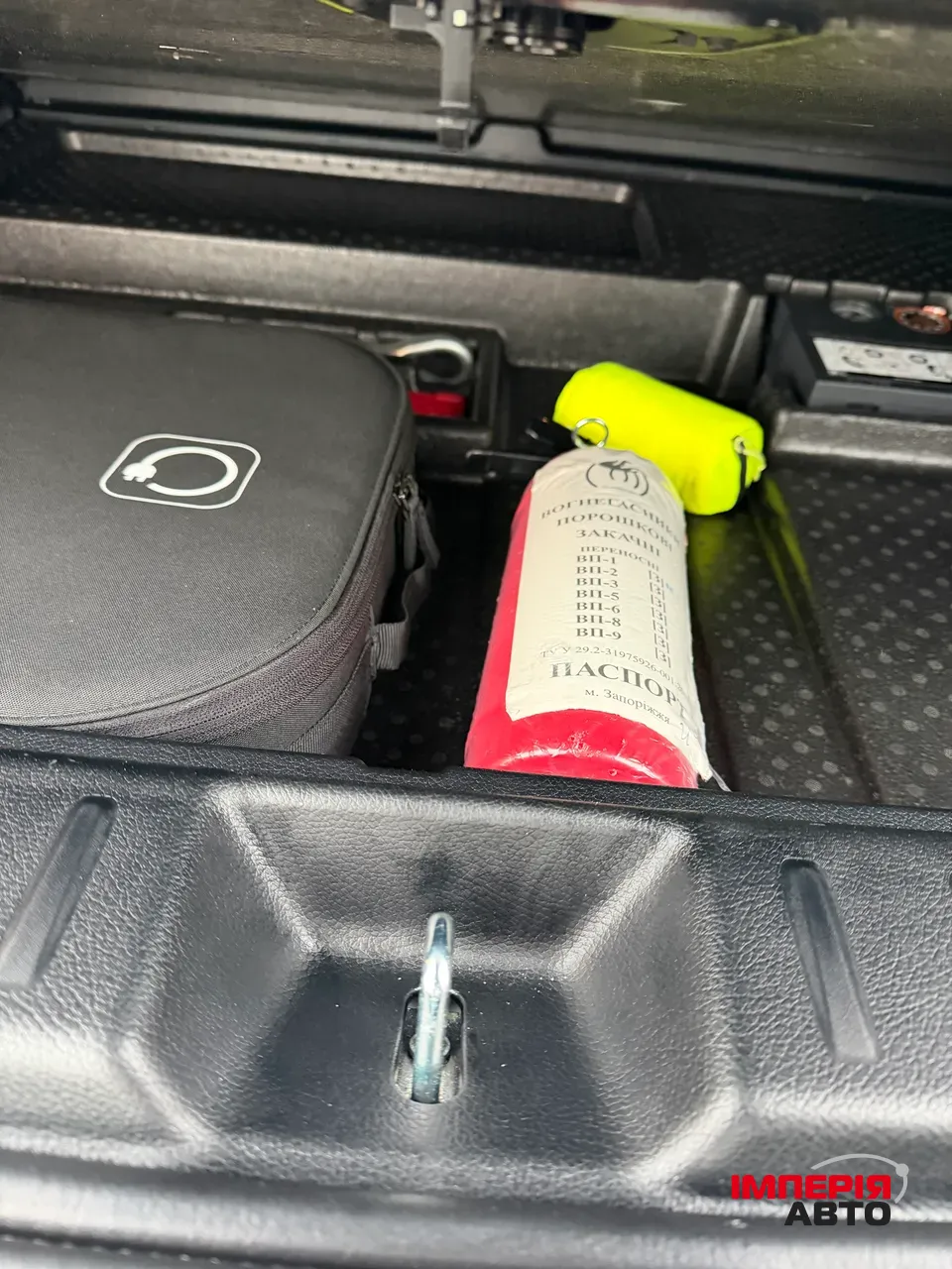 Mercedes-Benz EQB - фото 34