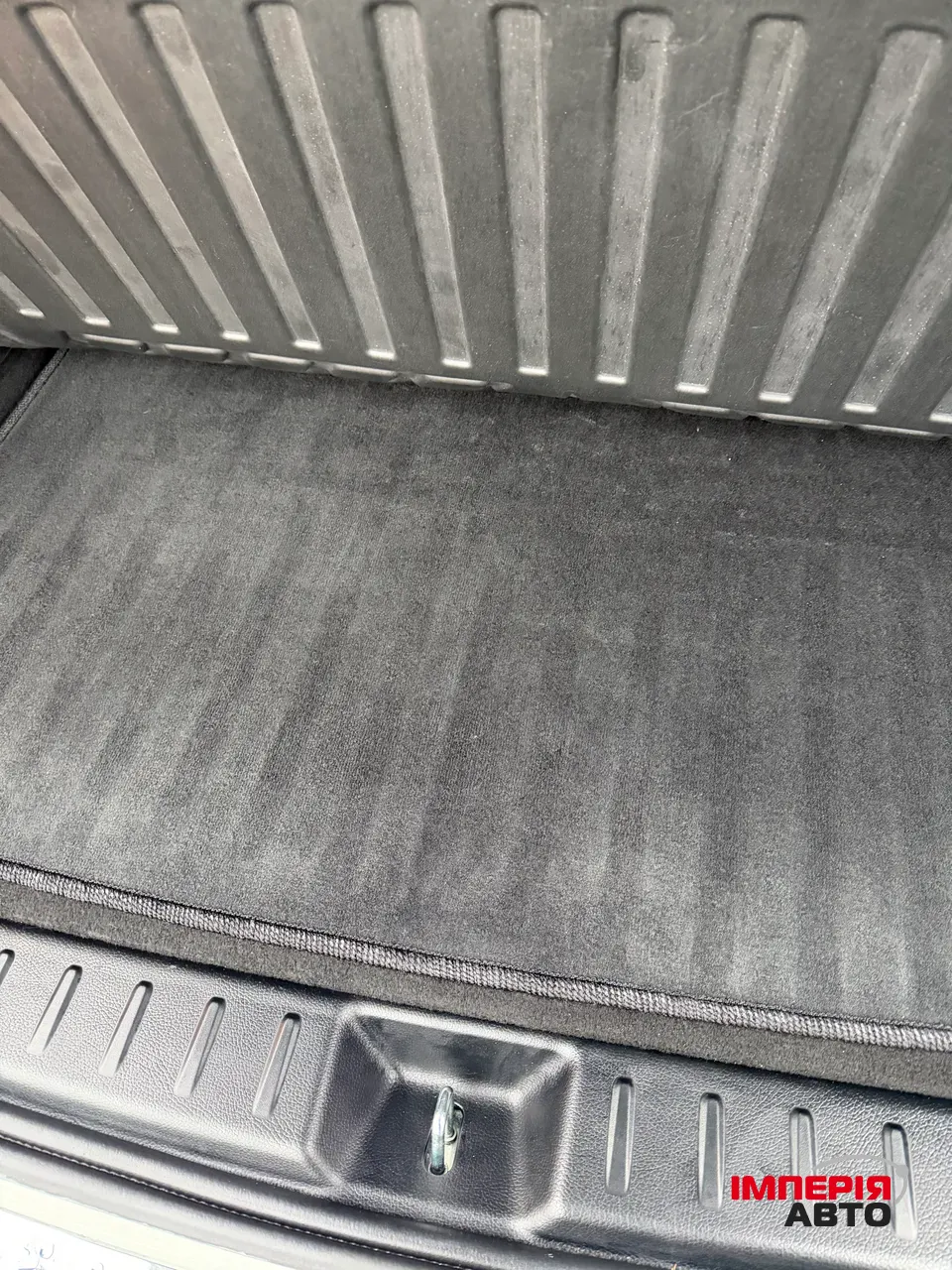 Mercedes-Benz EQB - фото 32