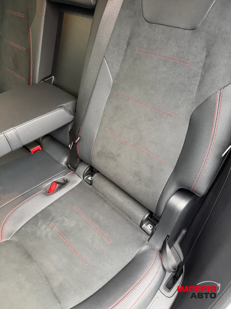 Mercedes-Benz EQB - фото 27