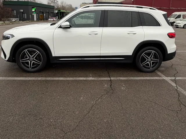 Mercedes-Benz EQB - фото 5