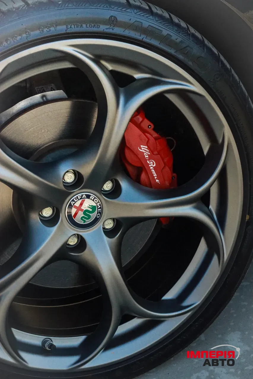 Alfa Romeo Giulia - фото 8