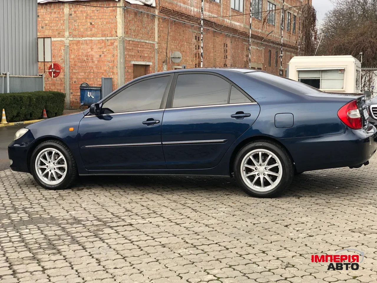 Toyota Camry - фото 8