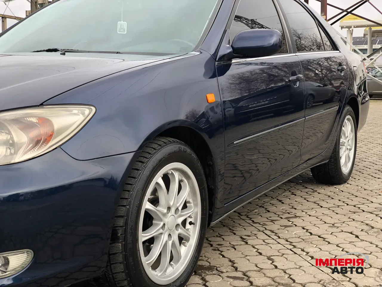 Toyota Camry - фото 4