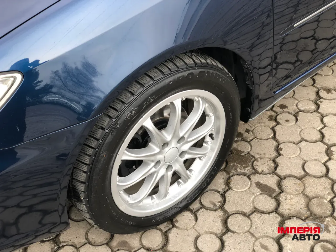 Toyota Camry - фото 6