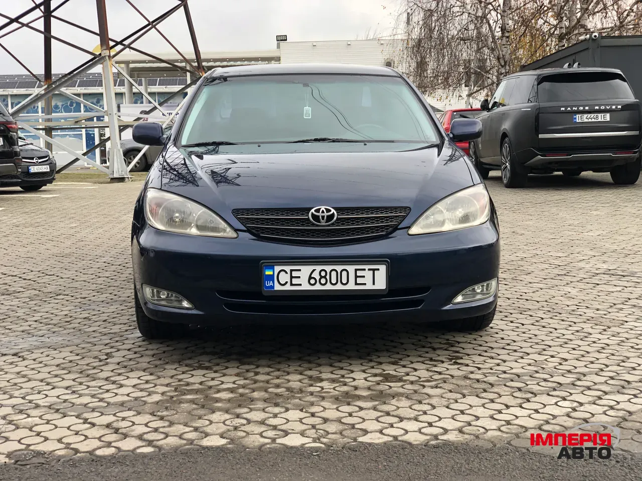 Toyota Camry - фото 2