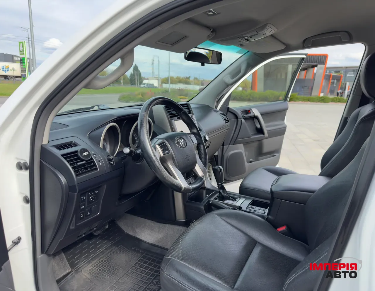 Toyota Land Cruiser Prado - фото 7