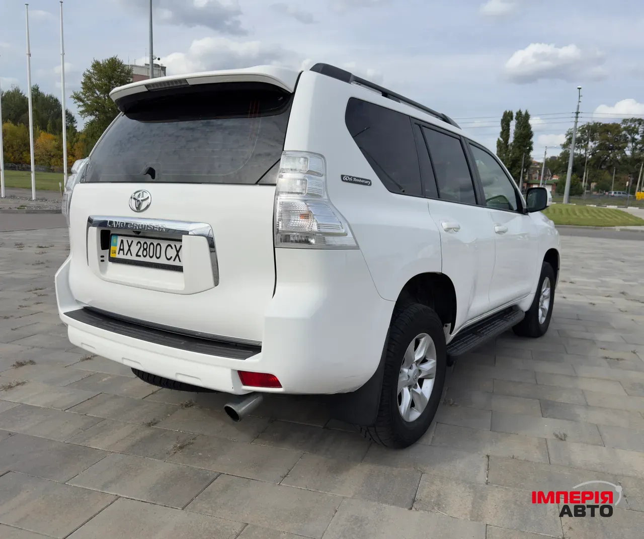 Toyota Land Cruiser Prado - фото 3