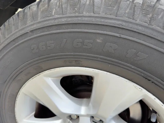 Toyota Land Cruiser Prado - фото 4