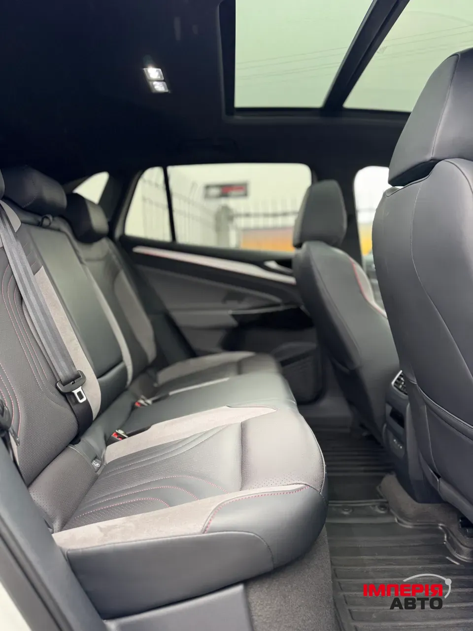 Volkswagen ID.4 - фото 21