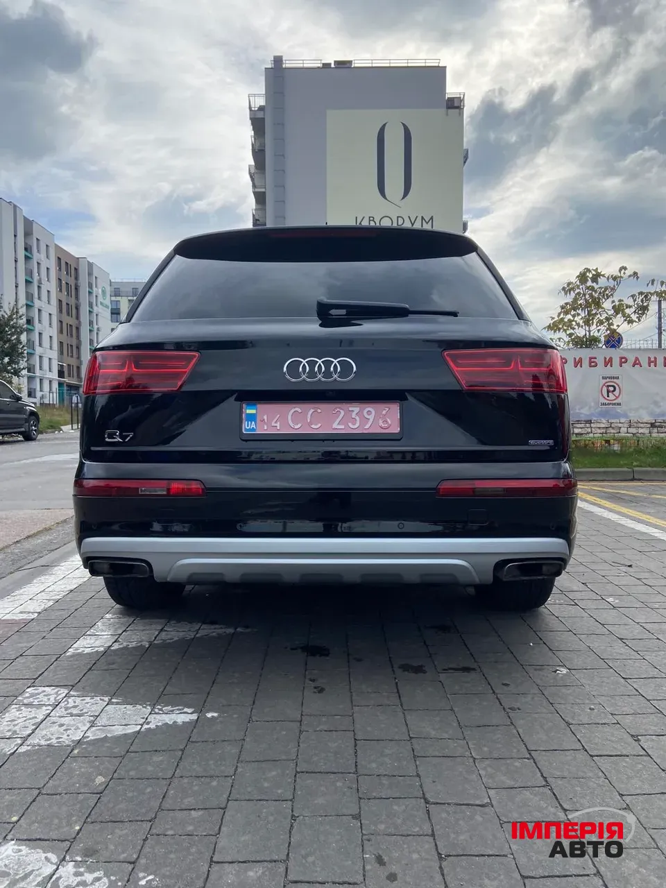 Audi Q7 - фото 6