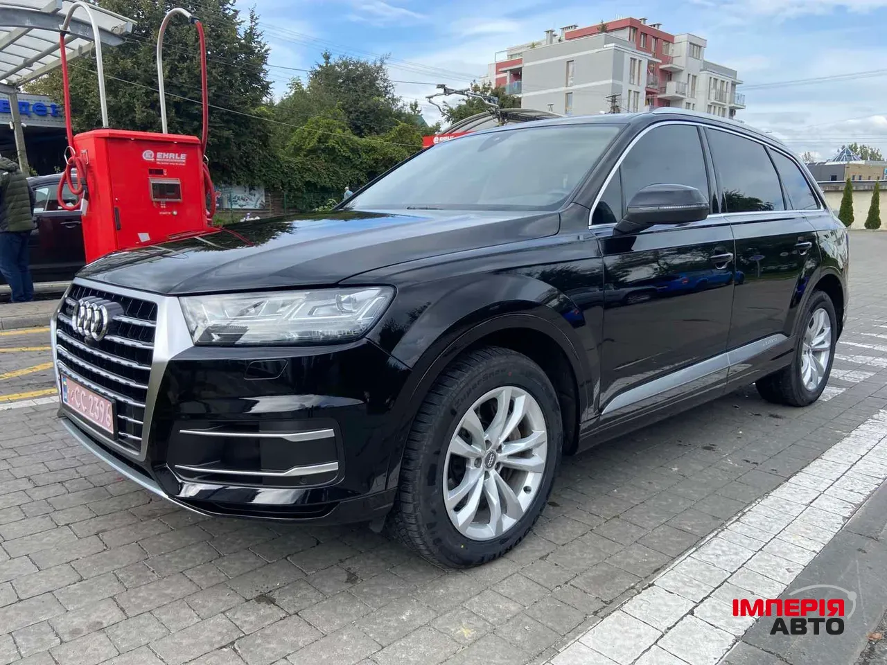 Audi Q7 - фото 2