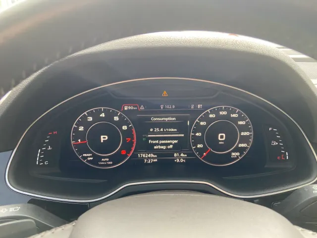 Audi Q7 - фото 4