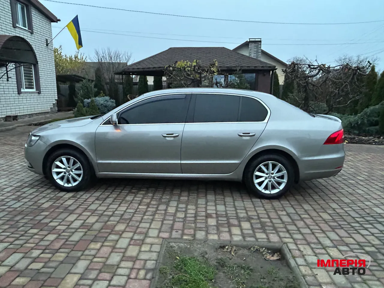 Skoda Superb - фото 2