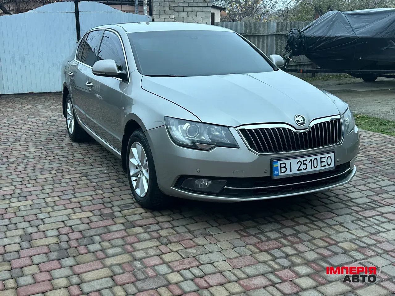 Skoda Superb - фото 8