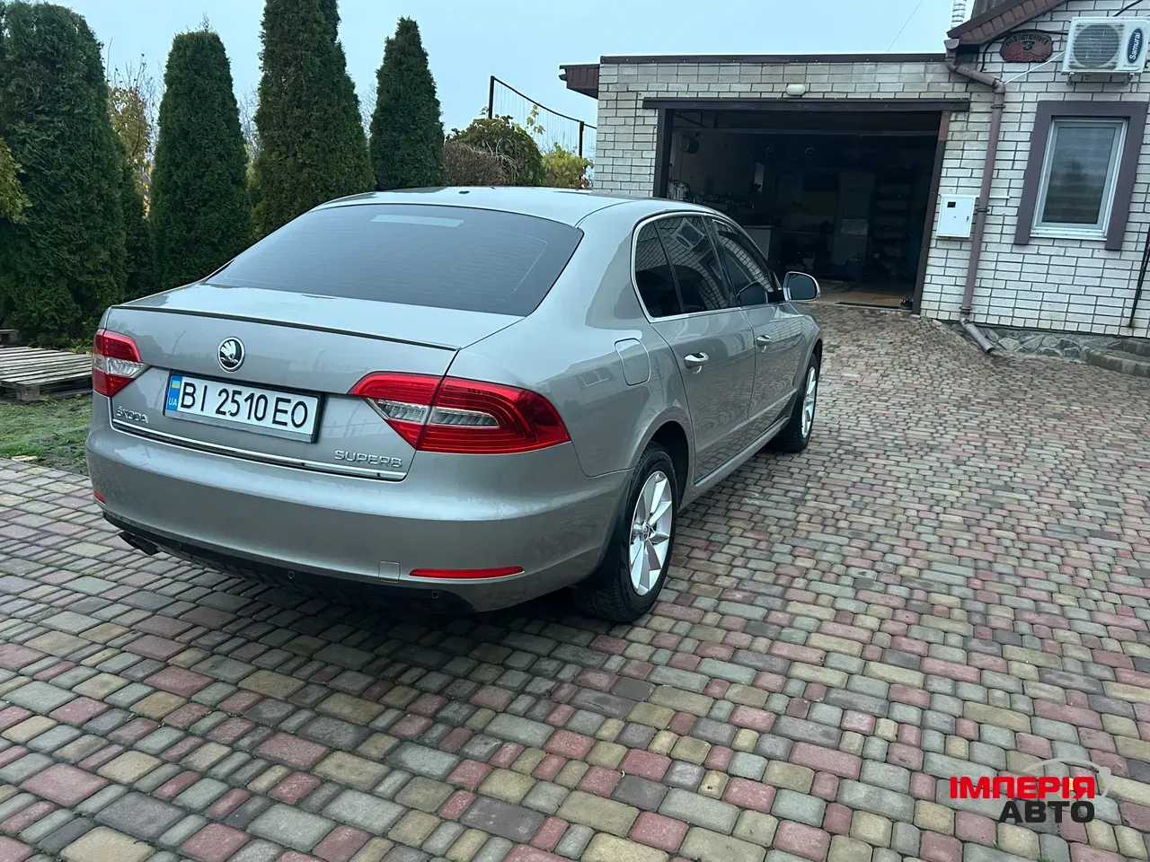 Skoda Superb - фото 6