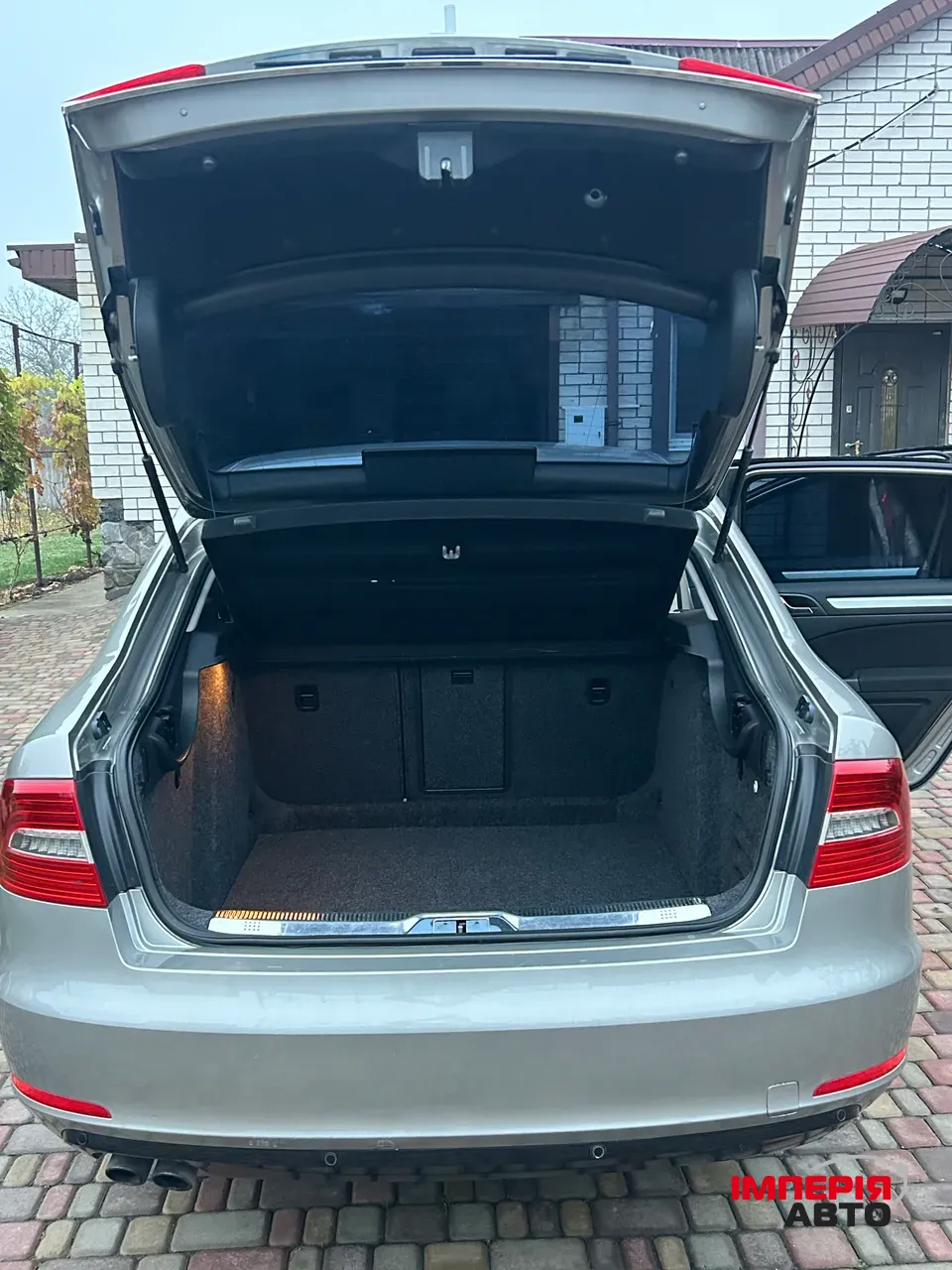 Skoda Superb - фото 15