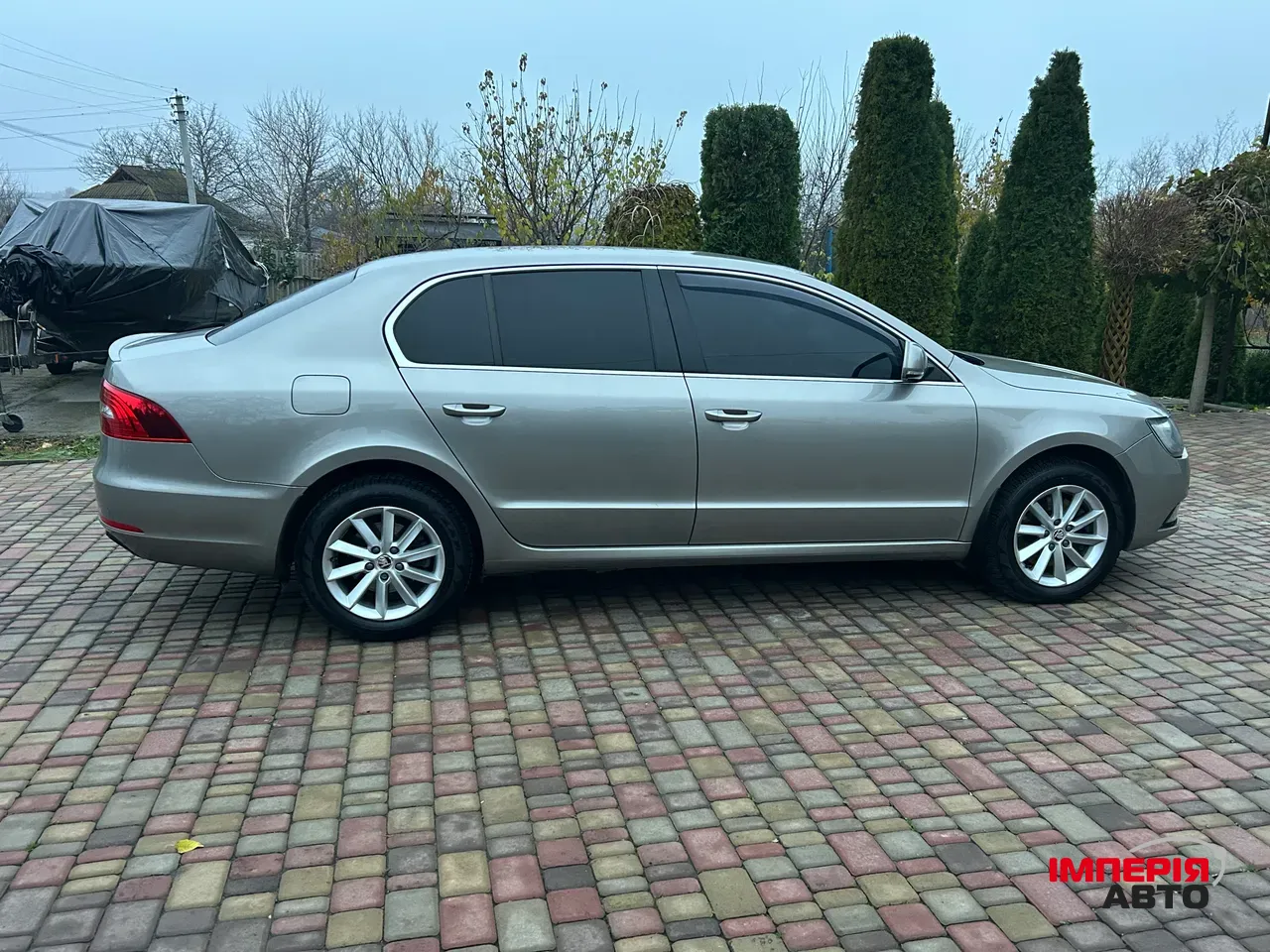 Skoda Superb - фото 7