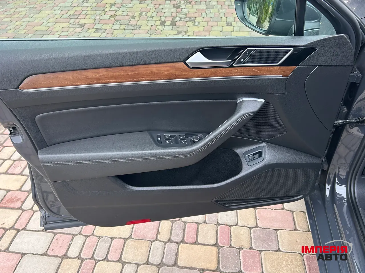 Volkswagen Passat - фото 10