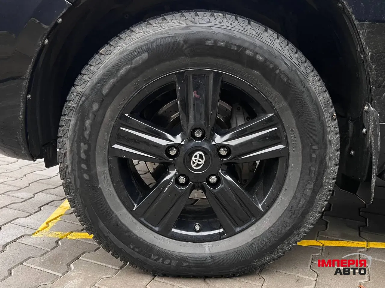 Toyota Land Cruiser - фото 10