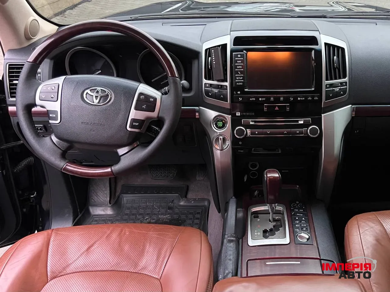 Toyota Land Cruiser - фото 5