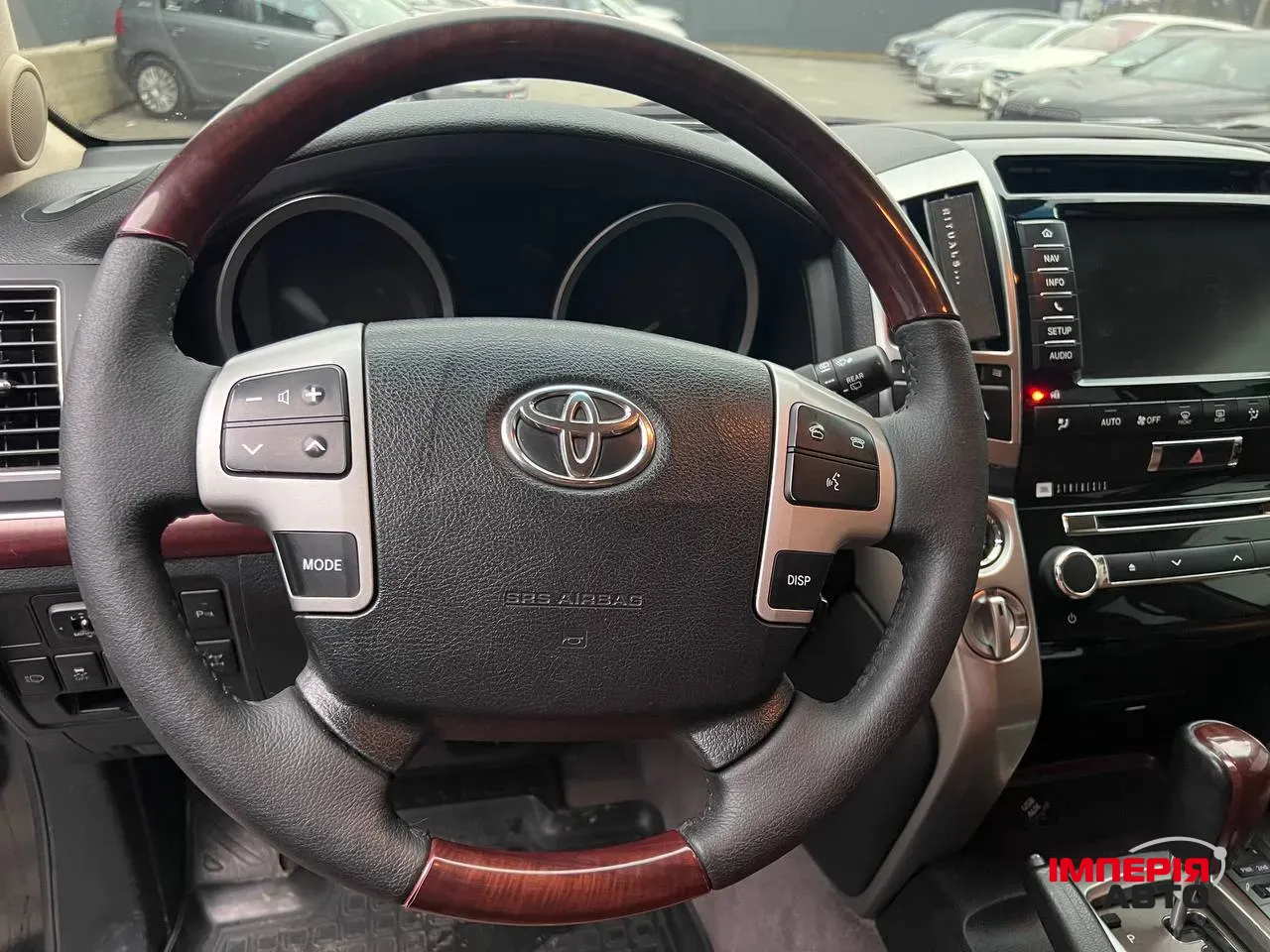 Toyota Land Cruiser - фото 6