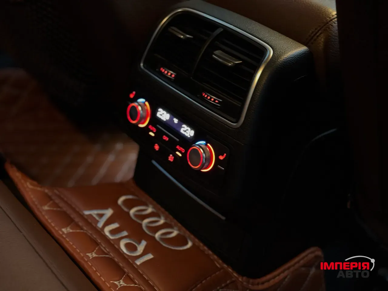 Audi A7 - фото 24