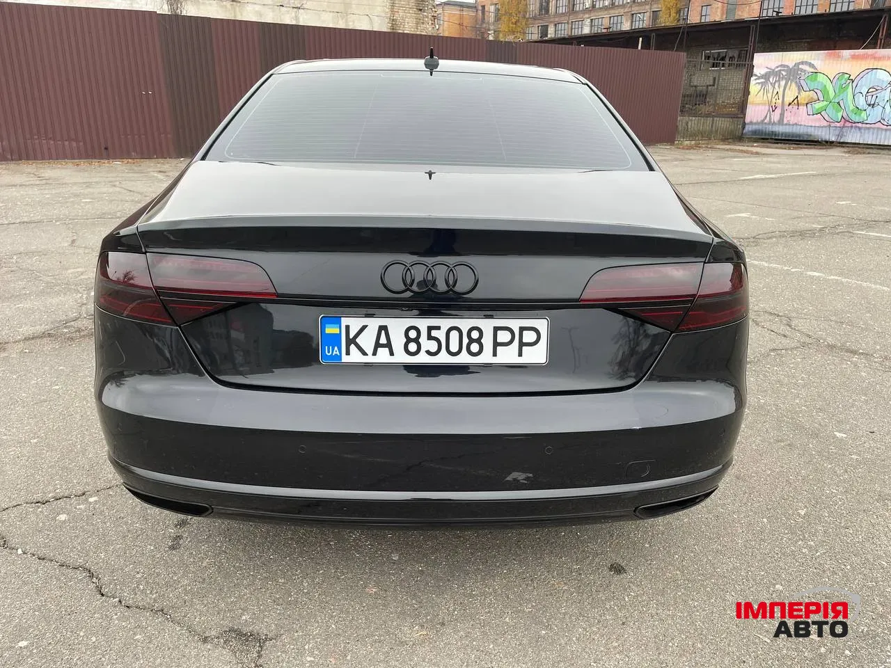 Audi A8 - фото 7