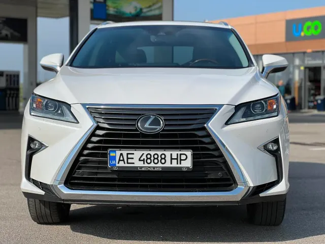 Lexus RX - фото 2