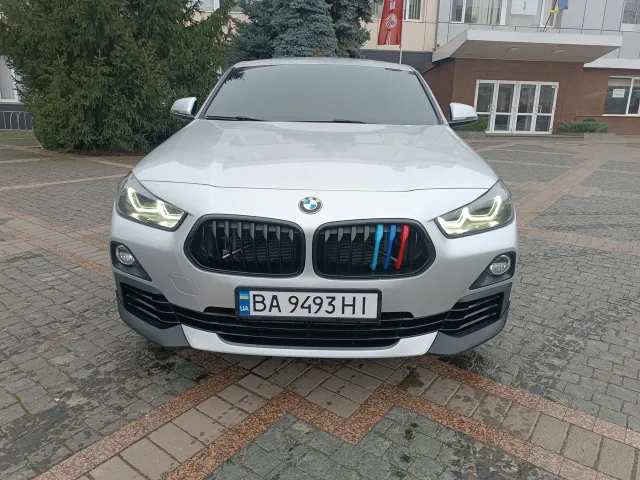 BMW X2 - фото 1
